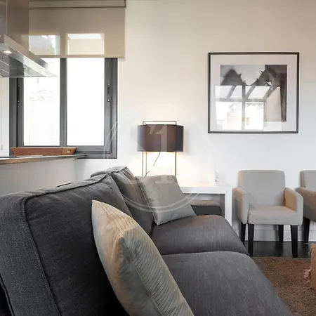 Near Paseo Gracia Appartement